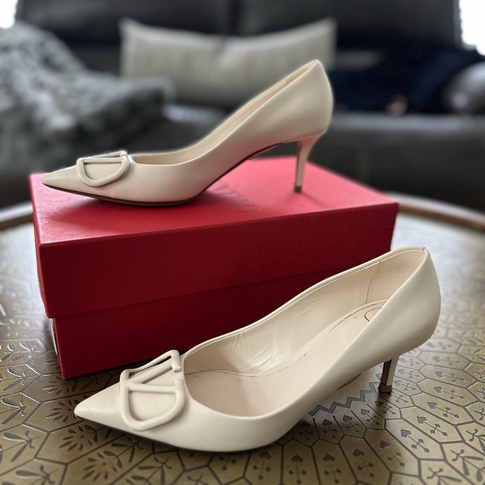 Valentino Elegant Cream Heels with Iconic Accent